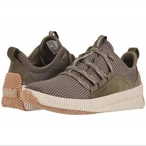 Sorel Women's Out N About Plus Waterproof Sneakers Sage Size 8